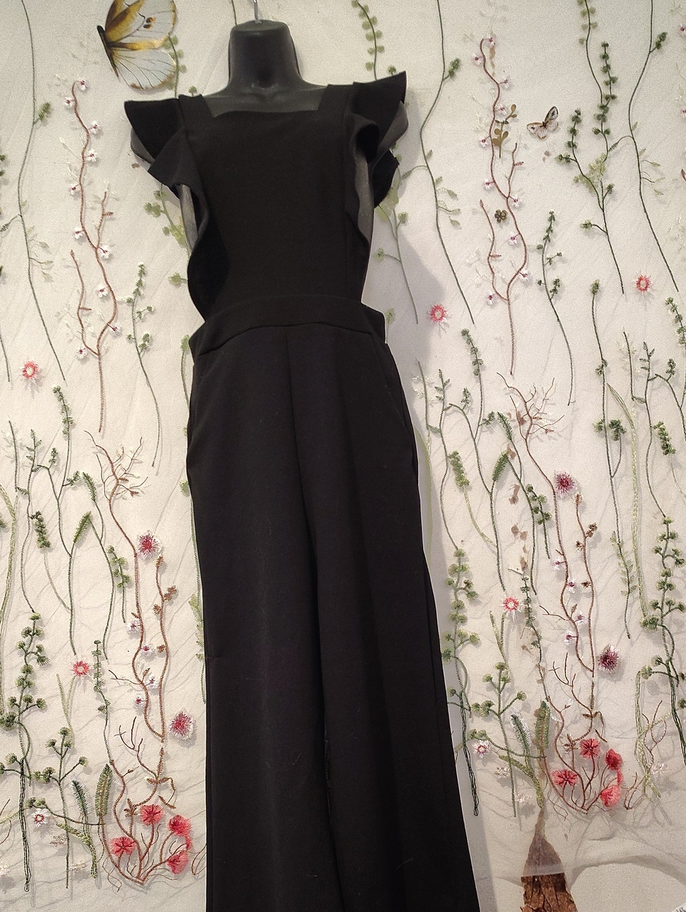Forever 21 Black Square-Neck Wide-Leg Jumpsuit with Ruffle ShouldersDescription
